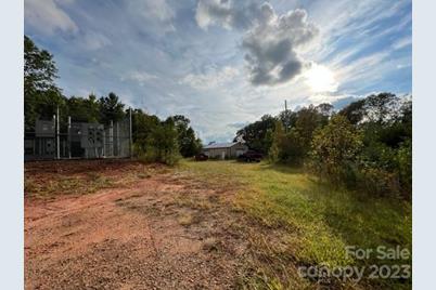 2752 Old Highway 221 None S, Marion, NC 28752 - Photo 3