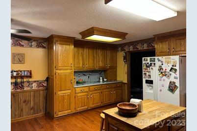 2752 Old Highway 221 None S, Marion, NC 28752 - Photo 21