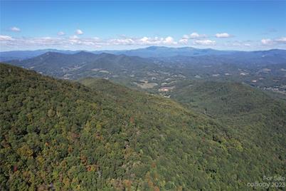 9999 Celo Heights Way #5, Burnsville, NC 28714 - Photo 5