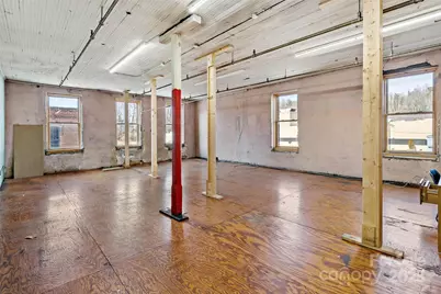 45 Depot Street, Marion, NC 28752 - Photo 31