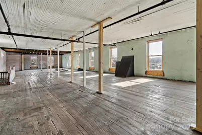 45 Depot Street, Marion, NC 28752 - Photo 43