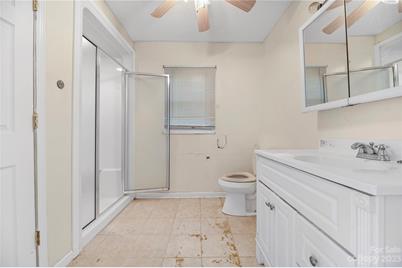 440 N Oakland Avenue, Statesville, NC 28677 - Photo 15