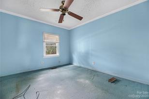 440 N Oakland Ave, Statesville, NC 28677 - Photo 19