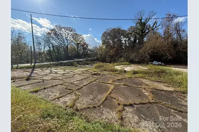 130 11th Street Place SW, Hickory, NC 28602 - Photo 5