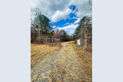 352 Sunnyview Drive, Rutherfordton, NC 28139 - Photo 9