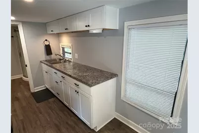 112 Sycamore Street, New London, NC 28127 - Photo 5