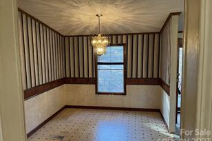 60 Shadowwood Dr, Taylorsville, NC 28681 - Photo 9