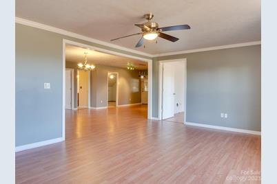 14 & 16 Rosebud Lane, Hendersonville, NC 28739 - Photo 19