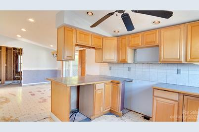 14 & 16 Rosebud Lane, Hendersonville, NC 28739 - Photo 37