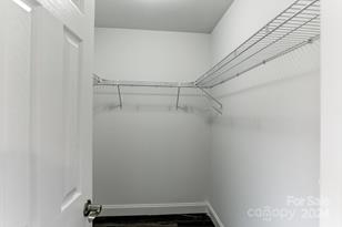 261 Quinn Hill Ln, Mars Hill, NC 28754 - Photo 7