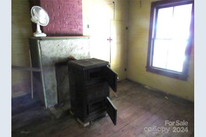 664 Woodfin Road, Sylva, NC 28779 - Photo 23