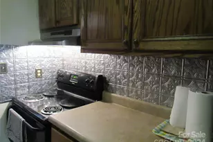 171 Fox Run Rd, Forest City, NC 28043 - Photo 7