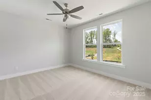 417 Prine Pl, Charlotte, NC 28213 - Photo 23