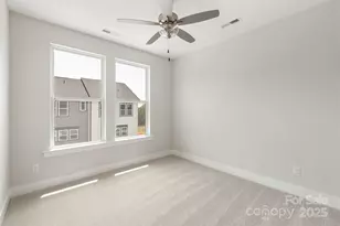 417 Prine Pl, Charlotte, NC 28213 - Photo 29