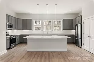 413 Prine Pl, Charlotte, NC 28213 - Photo 13