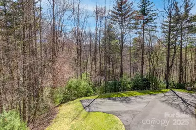 205 Claridge Way, Hendersonville, NC 28739 - Photo 7