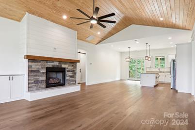 62 Maple Knoll Drive, Hendersonville, NC 28792 - Photo 11