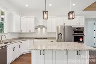 62 Maple Knl Dr, Hendersonville, NC 28792 - Photo 23