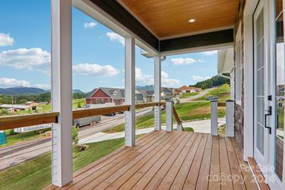 62 Maple Knoll Drive, Hendersonville, NC 28792 - Photo 5