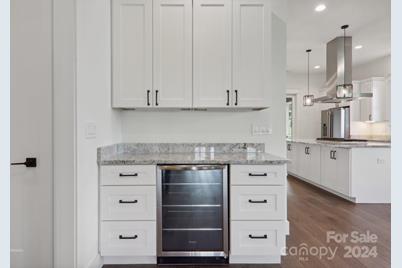 20 Maple Knoll Drive, Hendersonville, NC 28792 - Photo 9