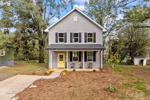 310 Newbern Ave, Statesville, NC 28677 - Photo 1