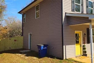 310 Newbern Ave, Statesville, NC 28677 - Photo 3