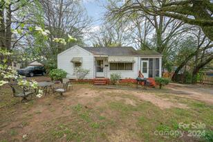 2740 Dogwood Ave, Charlotte, NC 28206 - Photo 17