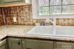 1960 Monza Dr, Albemarle, NC 28001 - Photo 5