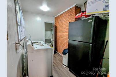 218 Sequoia Place, Charlotte, NC 28217 - Photo 13