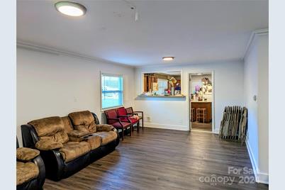 218 Sequoia Place, Charlotte, NC 28217 - Photo 9