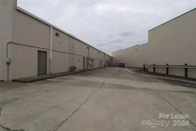 2025 Morganton Boulevard #6, Lenoir, NC 28645 - Photo 9