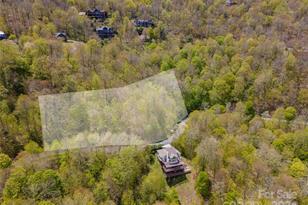 93 Goldenleaf Rd, Mars Hill, NC 28754 - Photo 3