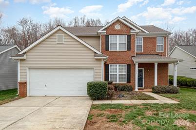 17304 Commons Crossing Drive - Photo 1