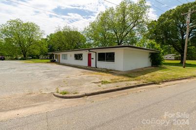 1003 York Road, Kings Mountain, NC 28086 - Photo 9