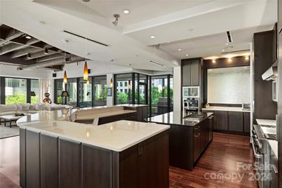 139 S Tryon Street #6, Charlotte, NC 28202 - Photo 17