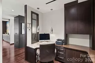 139 S Tryon St, Charlotte, NC 28202 - Photo 23