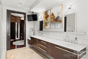 139 S Tryon St, Charlotte, NC 28202 - Photo 33