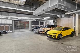 139 S Tryon St, Charlotte, NC 28202 - Photo 47