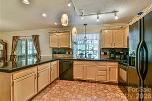 145 Fox Glen Dr, Arden, NC 28704 - Photo 27