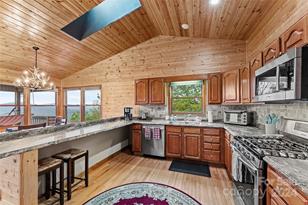 70 Moor Ln, Brevard, NC 28712 - Photo 17