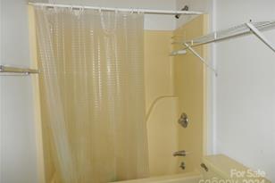 288 Firetower Rd, Spruce Pine, NC 28777 - Photo 13