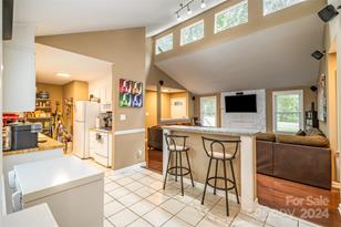 6200 Old Providence Rd, Charlotte, NC 28226 - Photo 11