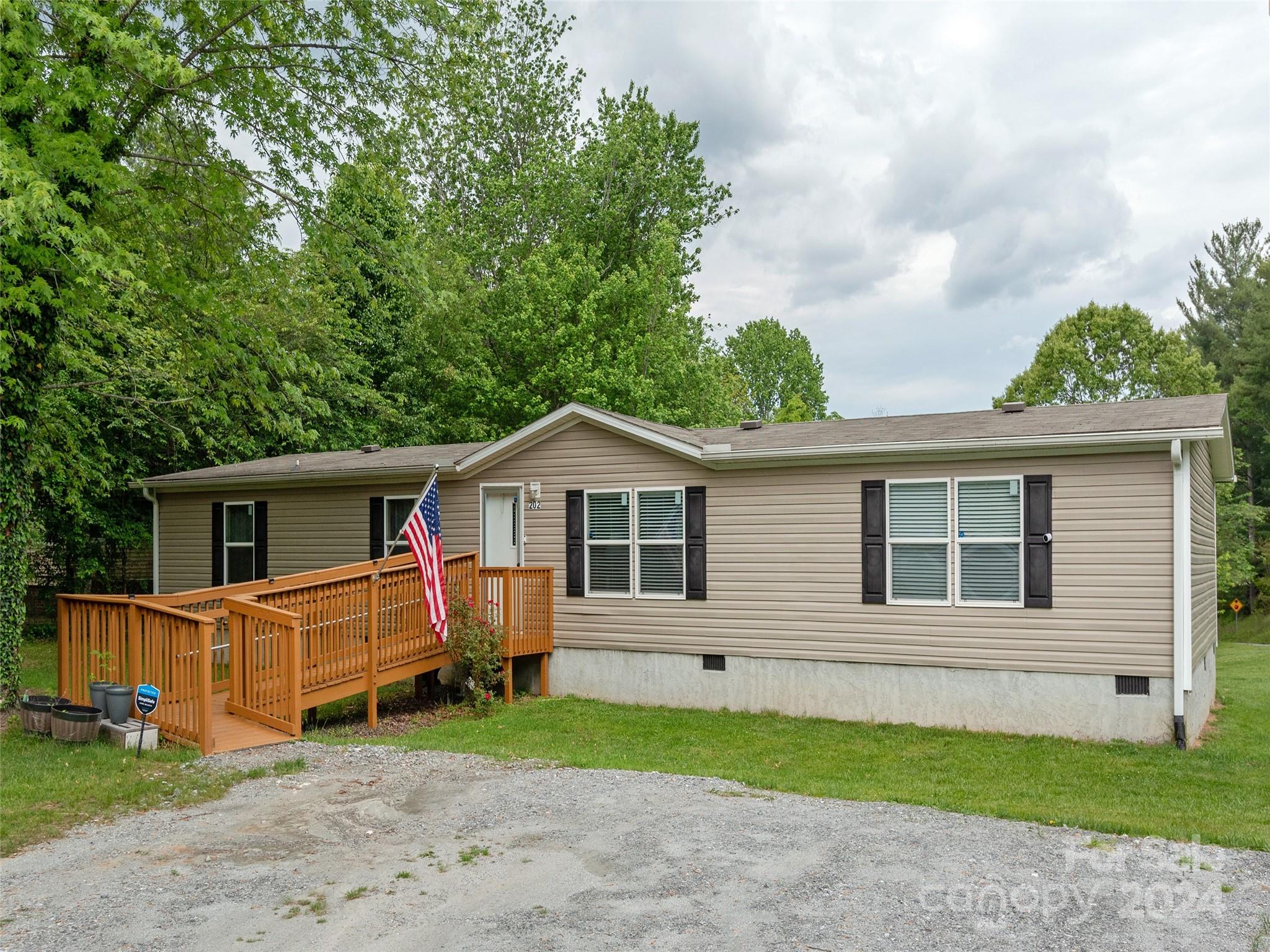 202 Mill Terrace, East Flat Rock, NC 28726 MLS 4136939 Coldwell Banker