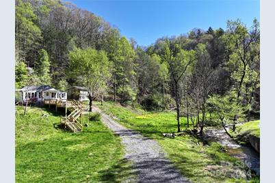 2180 Pigeon Roost Road, Green Mountain, NC 28740 - Photo 9
