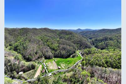 2180 Pigeon Roost Road, Green Mountain, NC 28740 - Photo 25