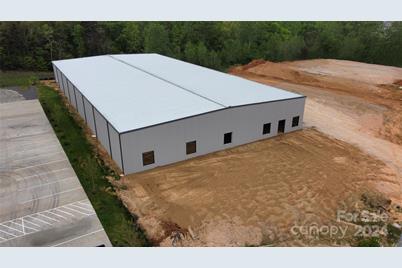 205 Utica Court, Troutman, NC 28166 - Photo 3