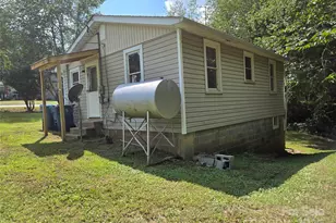 335 Rosenwald School St, Catawba, NC 28609 - Photo 3