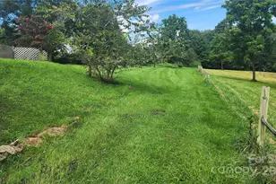 112 Bleynat St NE, Valdese, NC 28690 - Photo 11