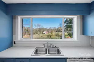 112 Bleynat St NE, Valdese, NC 28690 - Photo 17