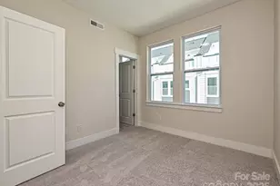 1217 E 34th St, Charlotte, NC 28205 - Photo 29